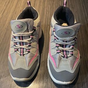 ESTATE SALE VINTAGE SPORTEK GRAY & PINK SNEAKERS THICK SOULS